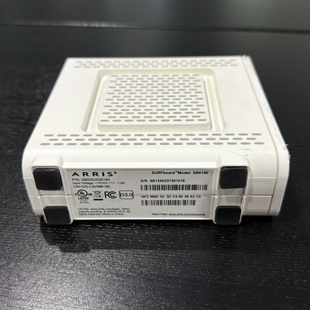 ARRIS SURFboard DOCSIS 3.1 Cable Modem - Picture 7 of 7